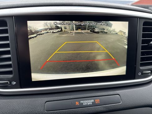 Certified 2022 Kia Sportage LX w/ LX AWD Value Edition Package image 26