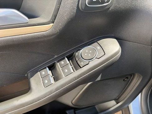 Used 2022 Ford Escape Titanium w/ Titanium Elite Package AWD/4WD image 14