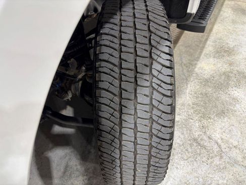 Used 2019 Ford F250 XL w/ Power Equipment Group image 27