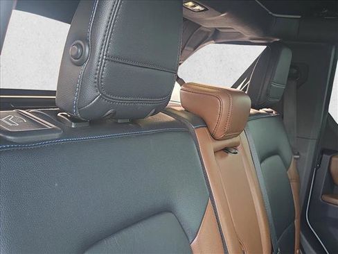 Used 2022 Ford Bronco Outer Banks w/ Sasquatch Package image 20