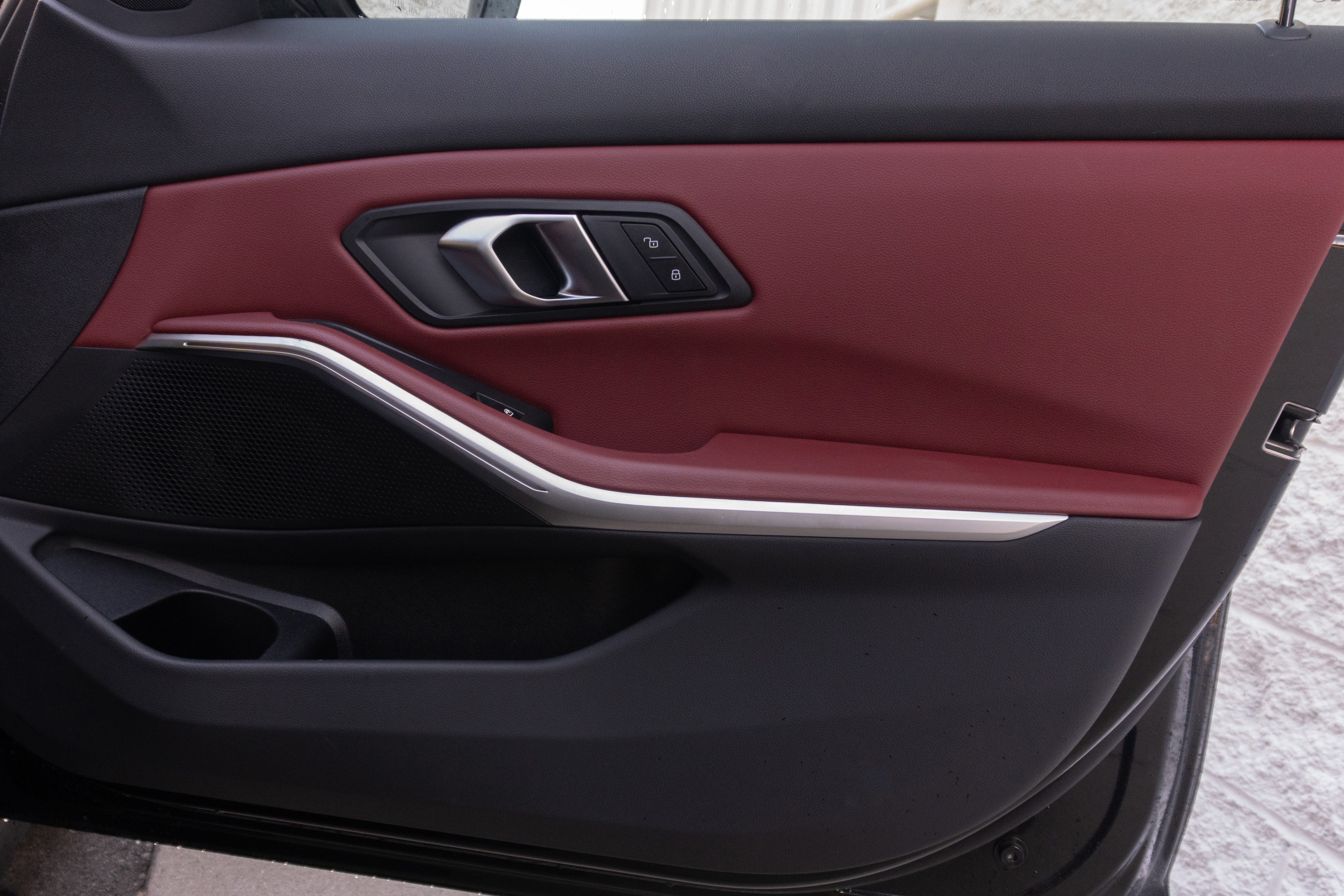 Certified 2025 BMW 330i Sedan RWD image 29
