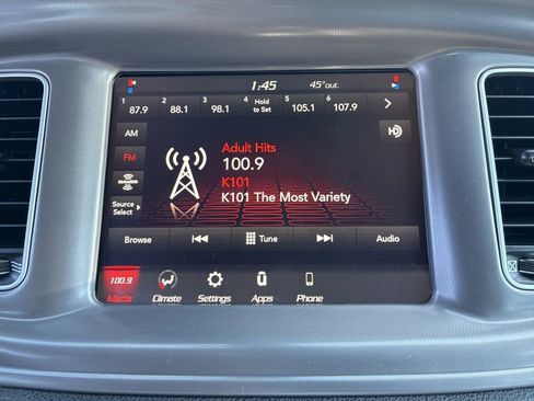 Used 2023 Dodge Charger SXT image 19