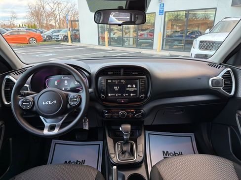 Certified 2024 Kia Soul LX w/ Option Group 015 image 23