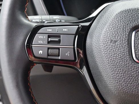Used 2024 Honda Pilot TrailSport image 20