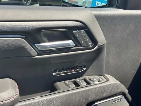New 2026 GMC Sierra 1500 AT4X AWD/4WD image 23
