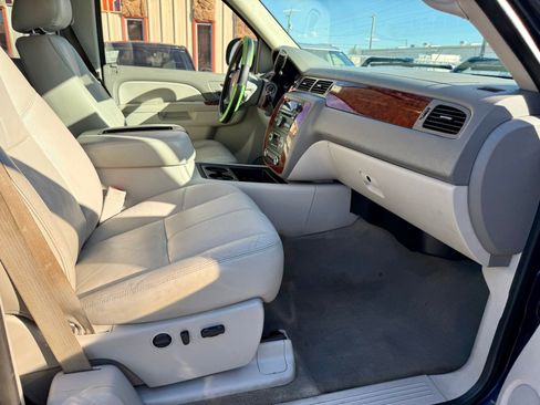 Used 2010 Chevrolet Silverado 1500 LTZ w/ Convenience Package image 14