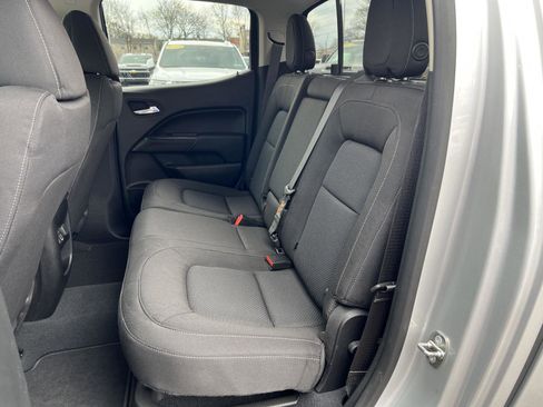 Used 2019 Chevrolet Colorado LT w/ LT Convenience Package image 12
