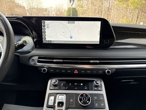 Used 2023 Hyundai Palisade Calligraphy image 20