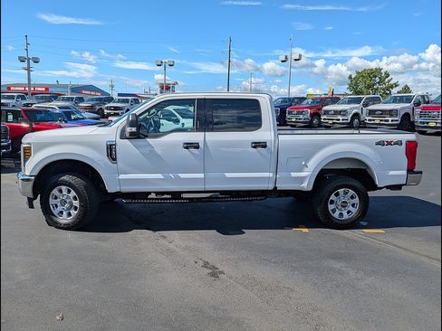 Used 2019 Ford F350 XLT w/ XLT Value Package AWD/4WD image 9