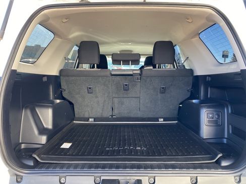 Used 2016 Toyota 4Runner image 4