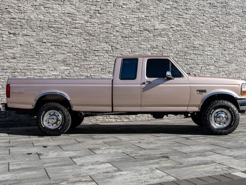 Used 1997 Ford F250 4x4 SuperCab Heavy Duty image 11