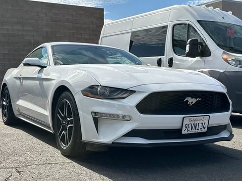 Used 2020 Ford Mustang Premium RWD image 3