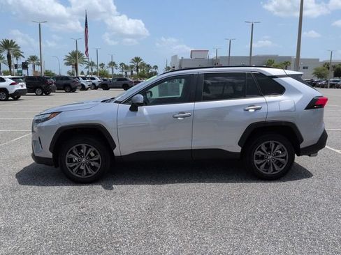Certified 2023 Toyota RAV4 XLE Premium AWD/4WD image 7