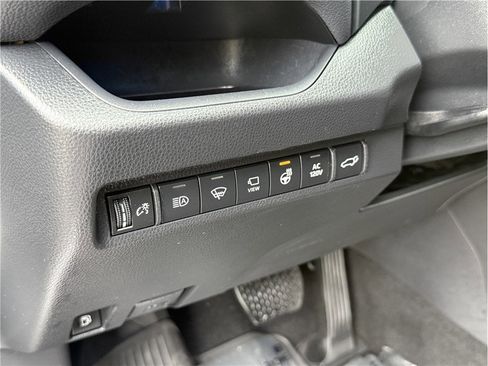 Used 2021 Toyota RAV4 XSE w/ Premium Package image 18