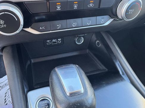 Used 2024 Nissan Altima 2.5 SR image 25