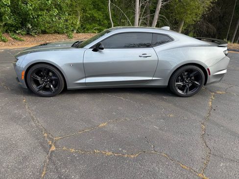 Used 2023 Chevrolet Camaro SS image 3