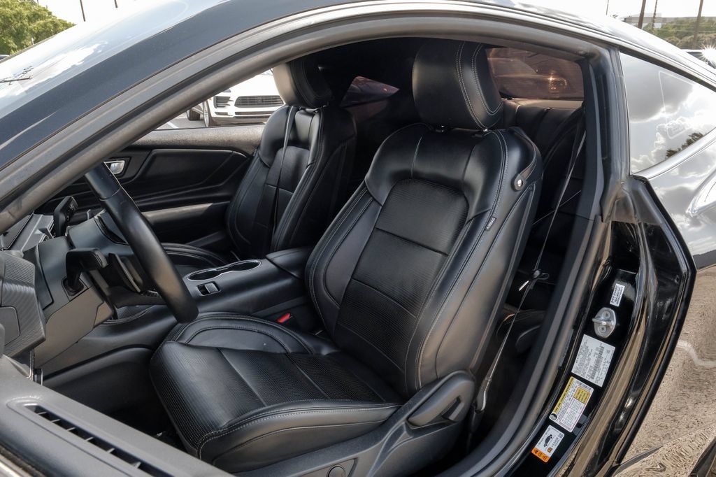 Used 2025 Ford Mustang GT Premium RWD image 32