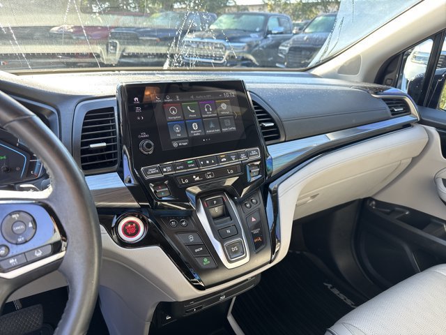 Used 2023 Honda Odyssey Elite image 27