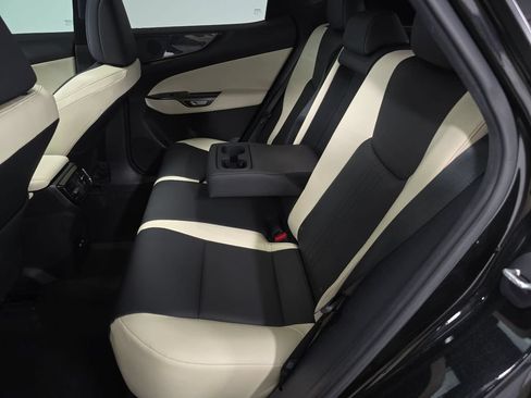 Used 2024 Lexus NX 250 FWD image 26