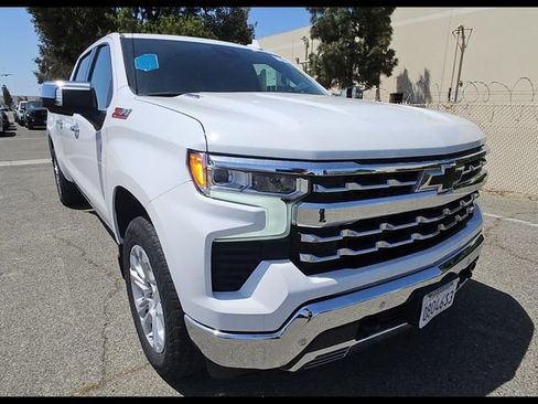 Used 2023 Chevrolet Silverado 1500 LTZ w/ LTZ Premium Package AWD/4WD image 1