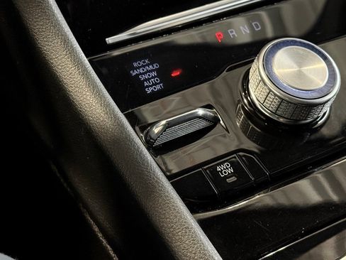 Used 2021 Jeep Grand Cherokee L Overland w/ Luxury Tech Group IV image 44