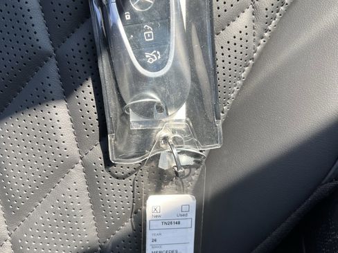 Certified 2026 Mercedes-Benz S 580 4MATIC Sedan image 38