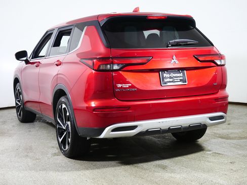 Used 2024 Mitsubishi Outlander SE FWD image 5
