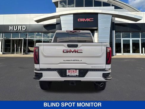 New 2025 GMC Sierra 3500 Denali w/ Denali Reserve Package AWD/4WD image 5