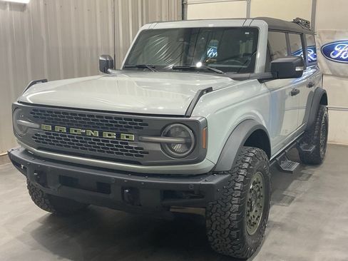 Used 2024 Ford Bronco Badlands AWD/4WD image 4
