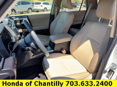 Used 2023 Toyota 4Runner SR5 Premium w/ Moonroof Package AWD/4WD image 24