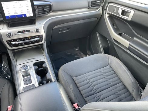 Used 2021 Ford Explorer XLT w/ Class III Trailer Tow Package image 23