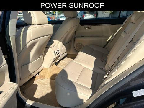 Used 2015 Lexus ES 350 w/ Luxury Package FWD image 20