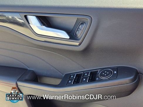 Used 2025 Ford Escape ST-Line image 29