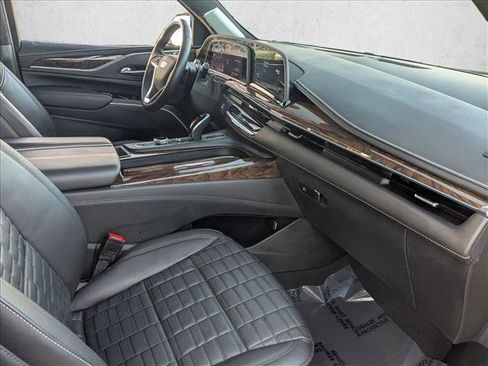 Used 2021 Cadillac Escalade ESV Sport Platinum w/ Heavy-Duty Trailer Package image 23