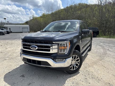 Used 2022 Ford F150 Lariat w/ Equipment Group 501A Mid image 3