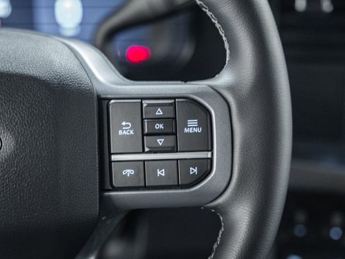 Used 2025 Ford F250 Lariat w/ Black Appearance Package image 35