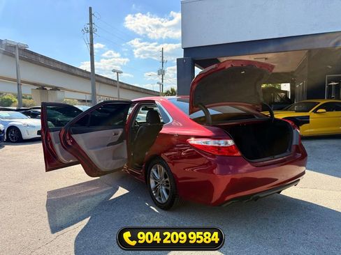 Used 2017 Toyota Camry SE FWD image 28