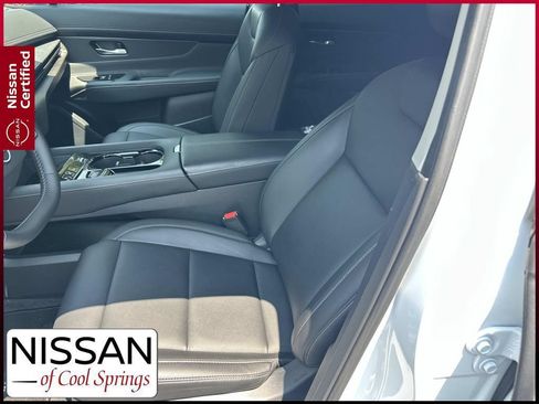 Certified 2025 Nissan Murano SV AWD/4WD image 16