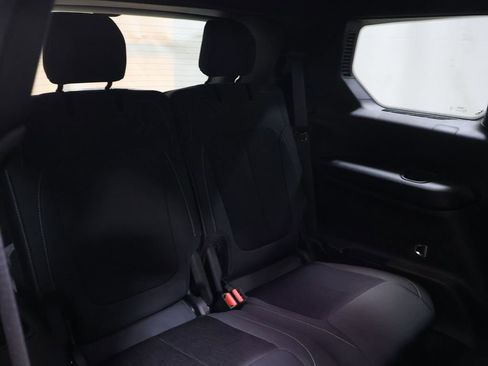 New 2026 Jeep Grand Cherokee L Laredo AWD/4WD image 18