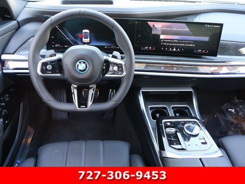 Used 2026 BMW 750e xDrive w/ Luxury Rear Seating Package AWD/4WD image 19