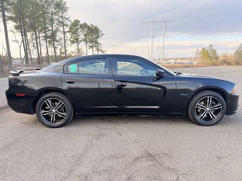 Used 2014 Dodge Charger R/T image 6