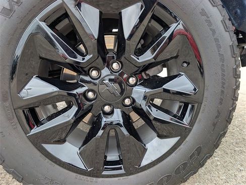 Certified 2024 Chevrolet Silverado 1500 Custom image 7