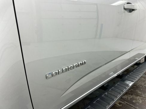 Used 2020 Chevrolet Colorado LT w/ LT Convenience Package AWD/4WD image 25