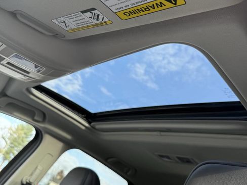 Used 2025 MAZDA CX-5 Carbon Edition image 11