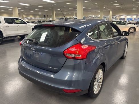 Used 2018 Ford Focus Titanium image 7