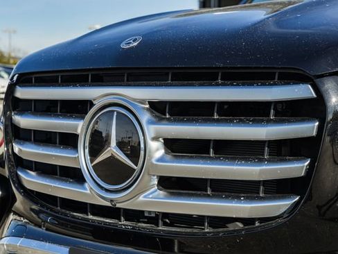 Certified 2025 Mercedes-Benz GLS 450 4MATIC image 13