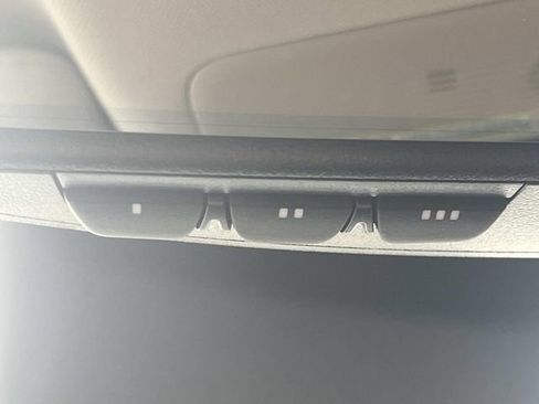 New 2026 Lexus UX 300h FWD image 33