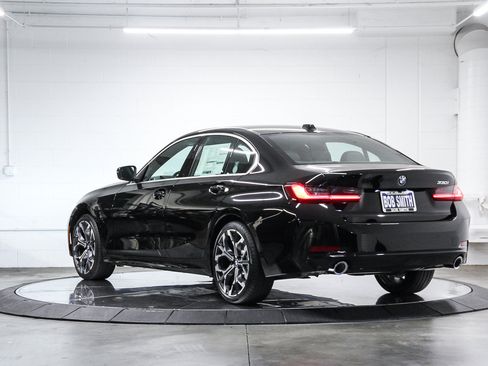 New 2026 BMW 330i Sedan w/ Convenience Package RWD image 4
