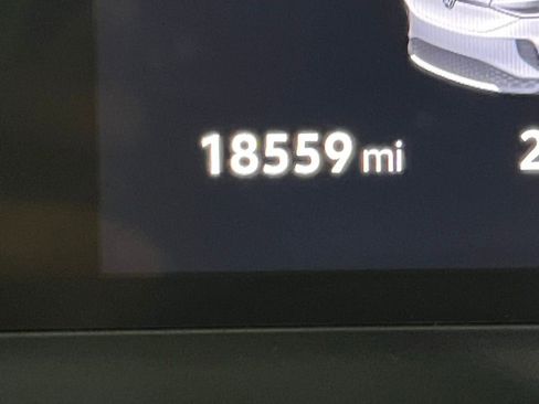 Used 2023 Volkswagen ID.4 Pro image 20