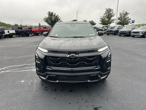 Used 2026 Chevrolet Equinox RS AWD/4WD image 2